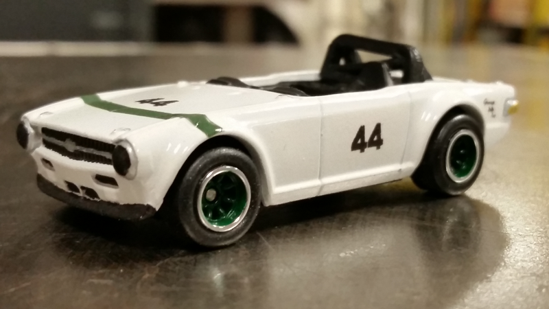 Illustration for article titled Group 44 Triumph TR6